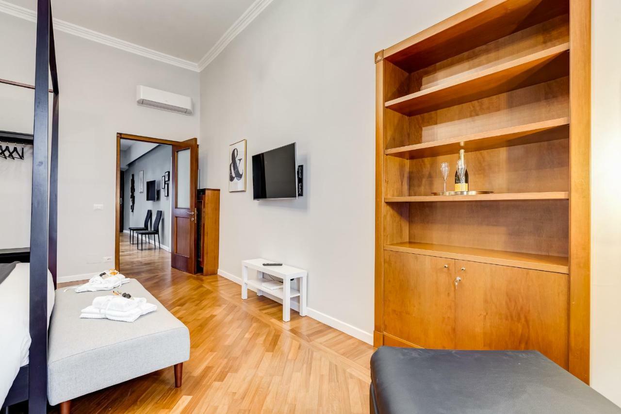 Spanish Steps Exclusive Apartment โรม ภายนอก รูปภาพ