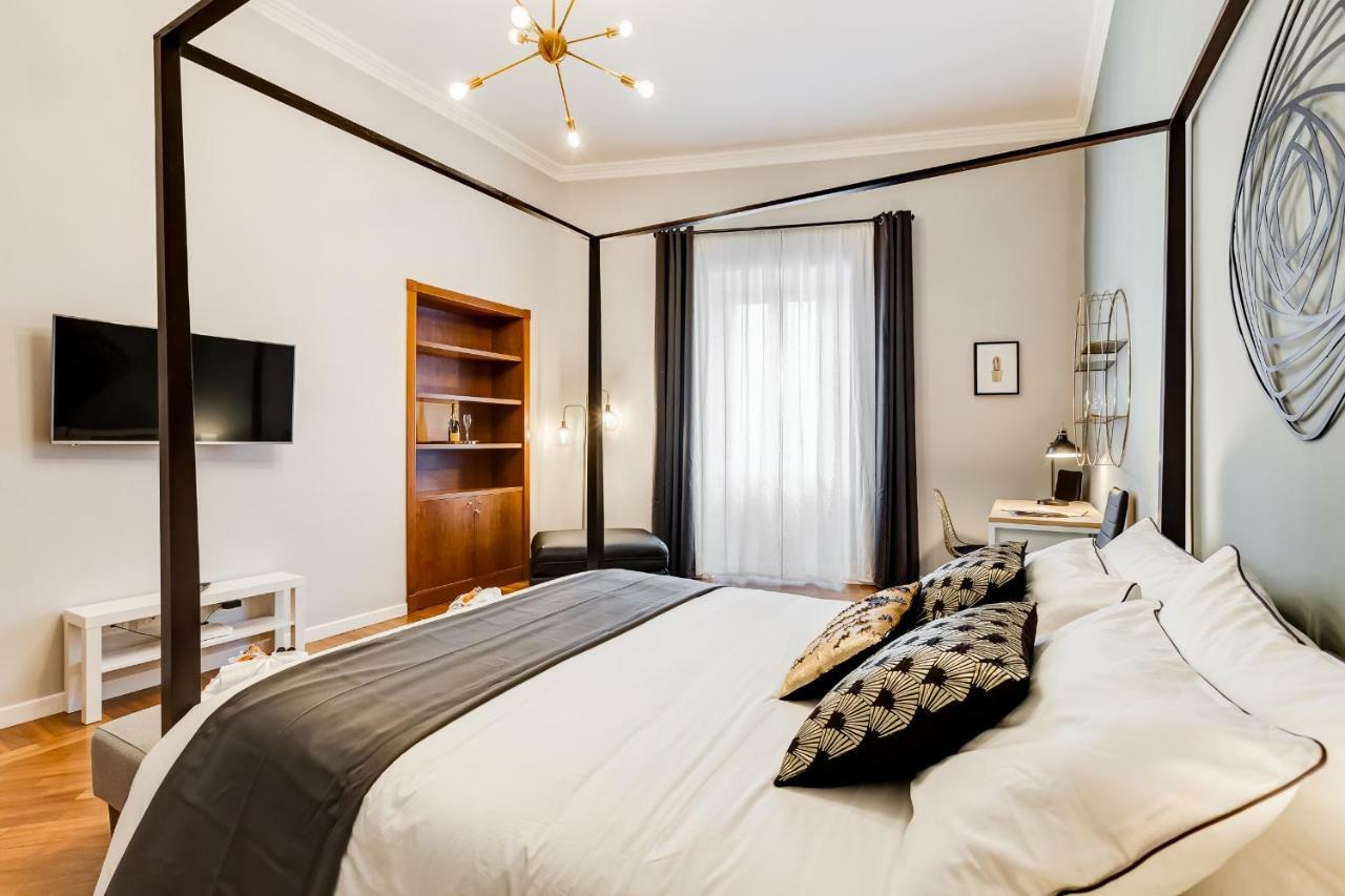Spanish Steps Exclusive Apartment โรม ภายนอก รูปภาพ