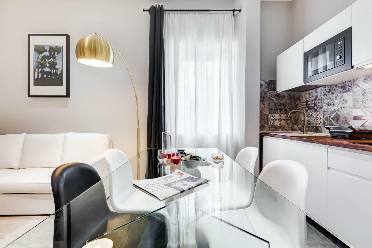 Spanish Steps Exclusive Apartment โรม ภายนอก รูปภาพ
