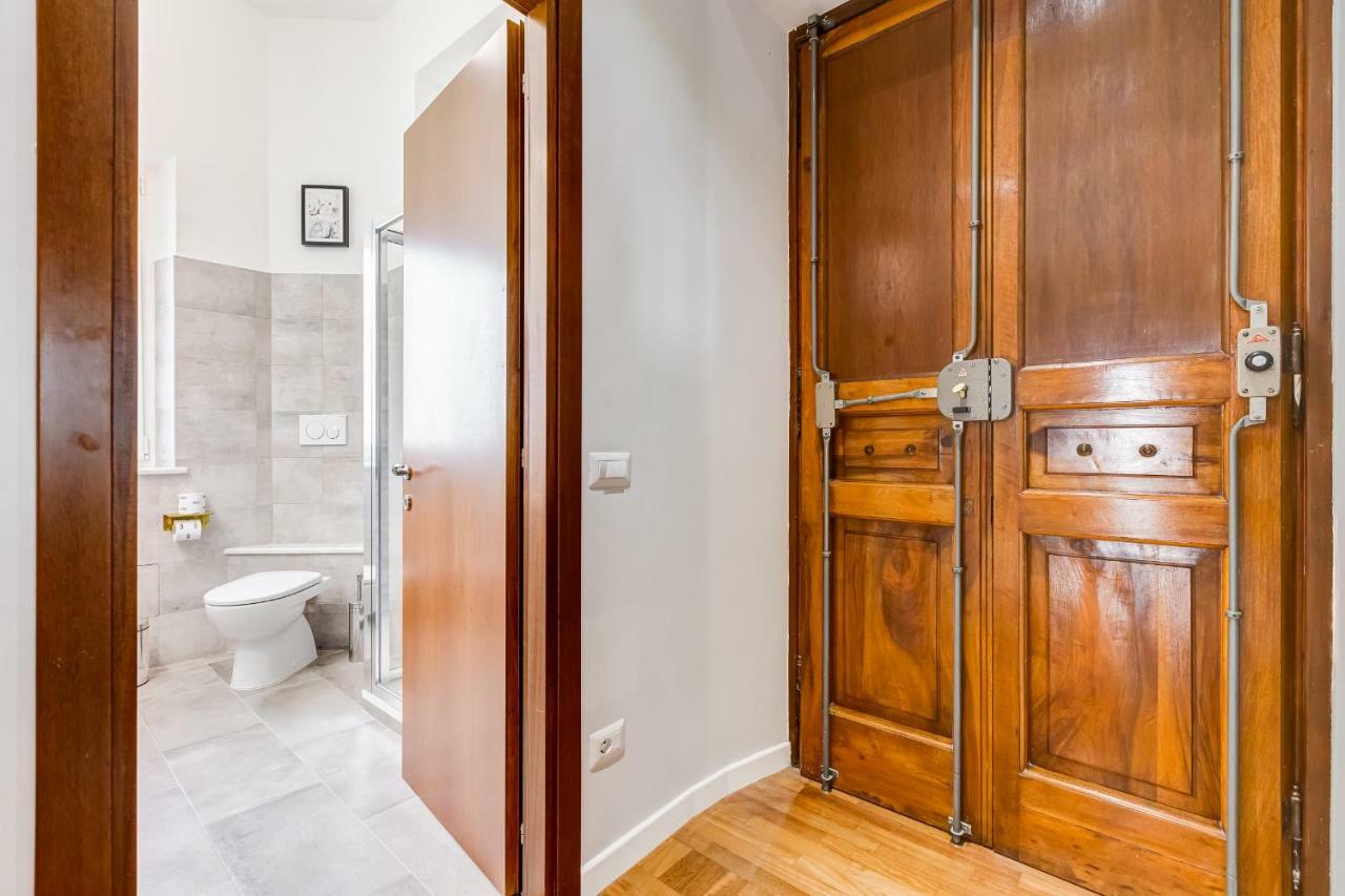 Spanish Steps Exclusive Apartment โรม ภายนอก รูปภาพ